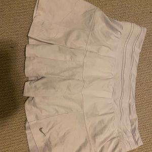 NIKE DRI FIT TENNIS SKIRT SIZE MEDIUM